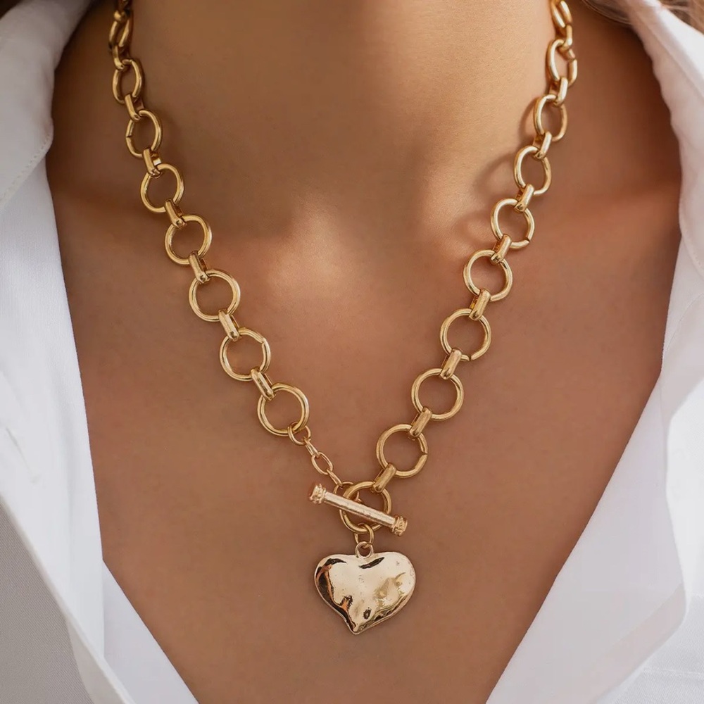 Hammered Heart Gold Toggle Statement  Necklace, Chunky Chain Jewelry